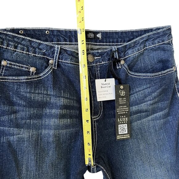 NWT Tru Luxe Womens 14 Madrid Bootcut Jeans Embellished Pockets Edgy Cowgirl - Picture 6 of 10